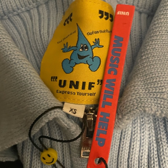 NWT Unif Brandy Sweater - Picture 3 of 3
